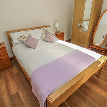 Broadford Farm Bungalow Kidwelly Екстериор снимка